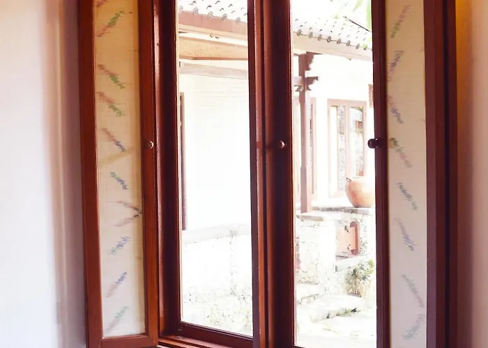 ホテル Balisani Padma